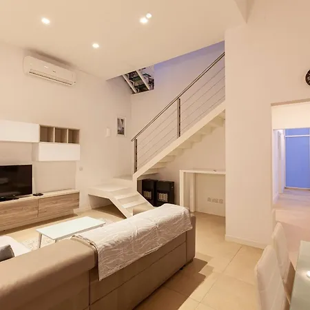 Ferries 4br Spacious With Bbq, Outdoor By 360 Estates Lejlighed