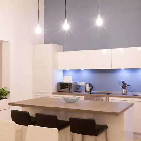 Apartment Ferries 4br Spacious With Bbq, Outdoor By 360 Estates