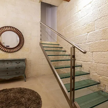 Appartement Ferries 4br Spacious With Bbq, Outdoor By 360 Estates