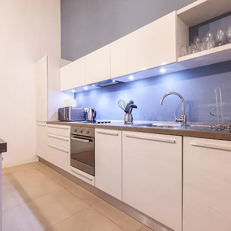 Ferries 4br Spacious With Bbq, Outdoor By 360 Estates *